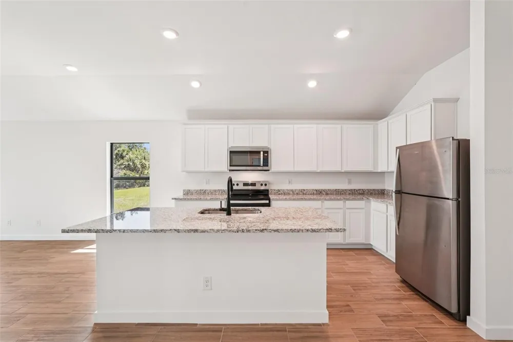 5237 ABERBACK STREET North Port, FL 34291