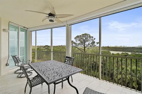 385 POINT ROAD #402