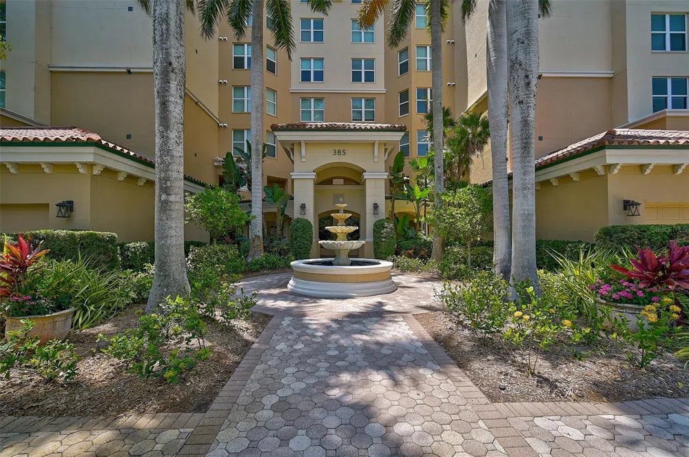 385 POINT ROAD #402 Osprey, FL 34229