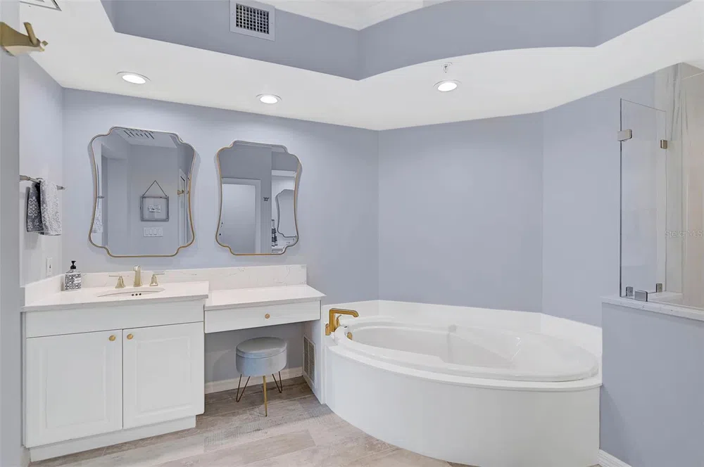 385 POINT ROAD #402 Osprey, FL 34229