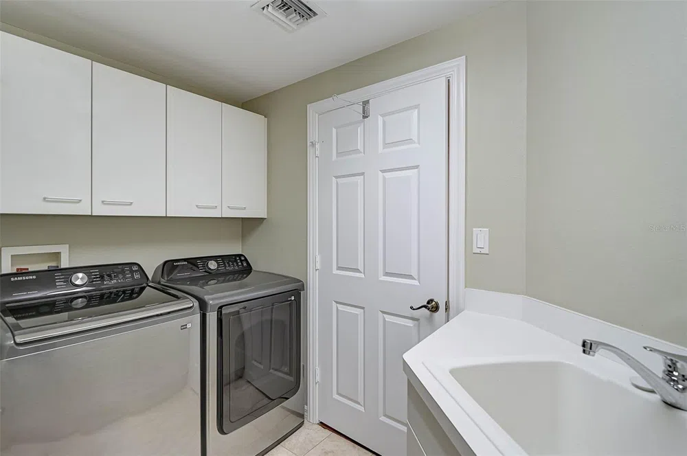 385 POINT ROAD #402 Osprey, FL 34229