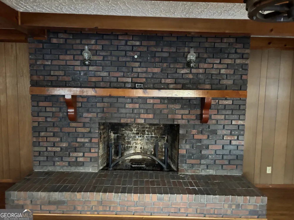 7175 Anderson Lake RD Dawsonville, GA 30534