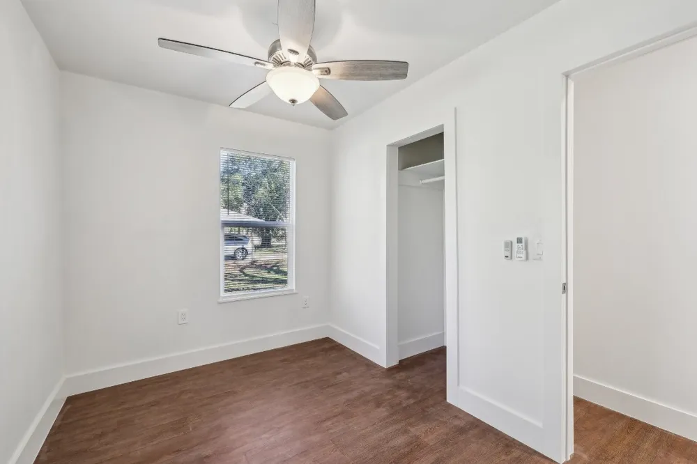 304 Harris Street Smithville, TX 78957