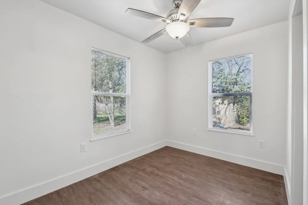 304 Harris Street Smithville, TX 78957