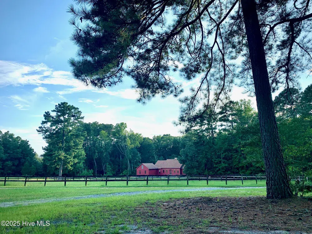 54 Palomino Road Carthage, NC 28327