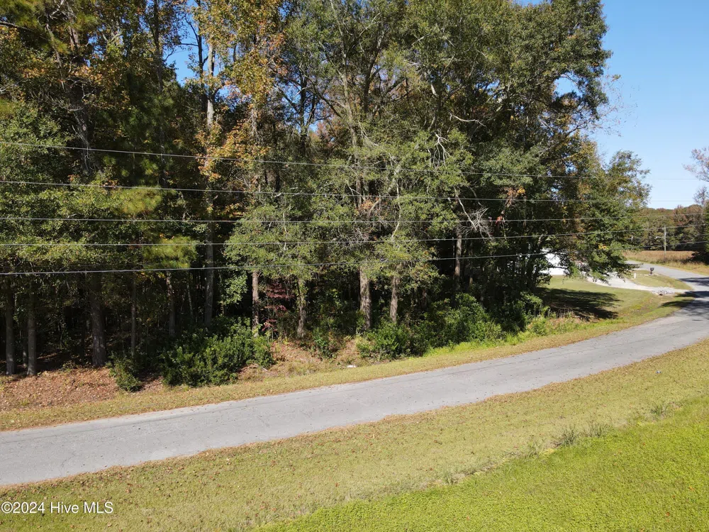 1239 Chance Boulevard Robersonville, NC 27871