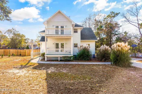 97 Scotch Bonnet Way