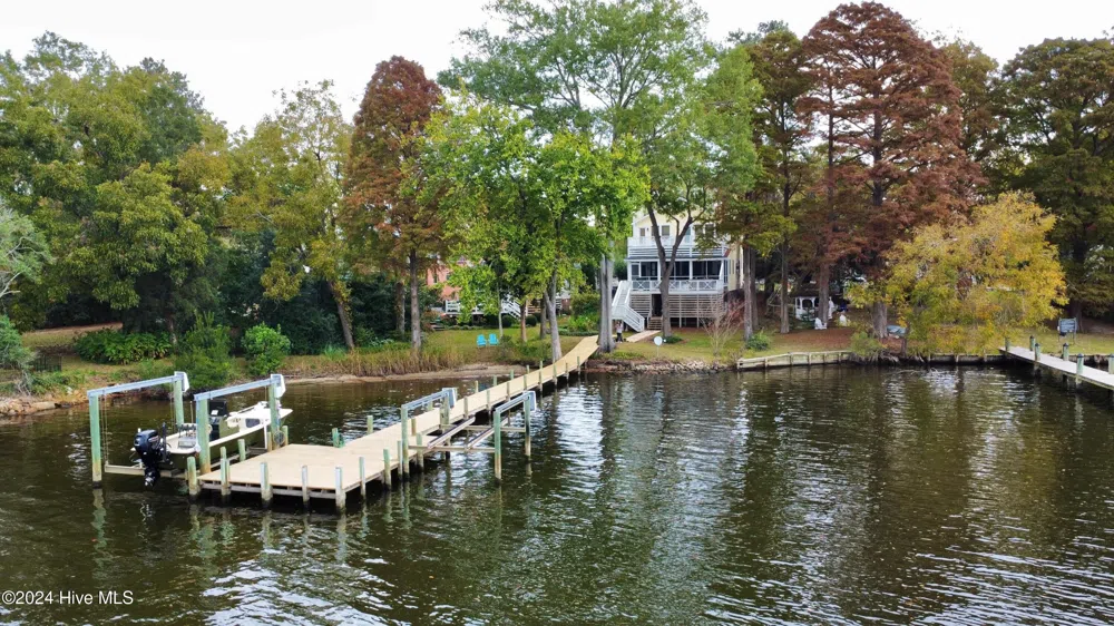 107 S Main Street Bath, NC 27808