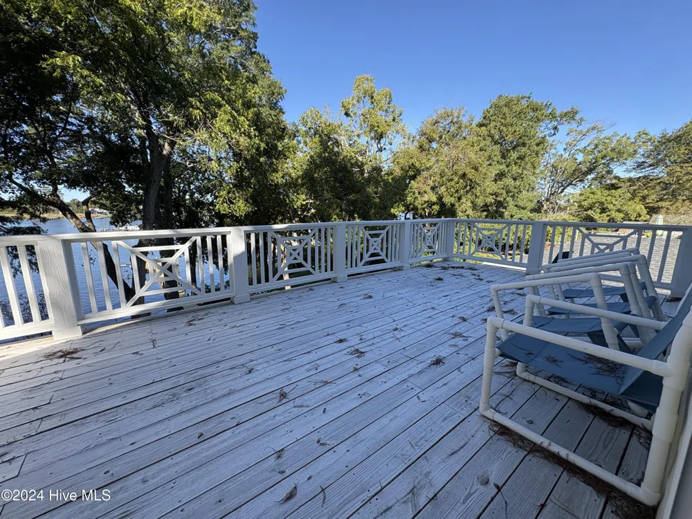 107 S Main Street Bath, NC 27808