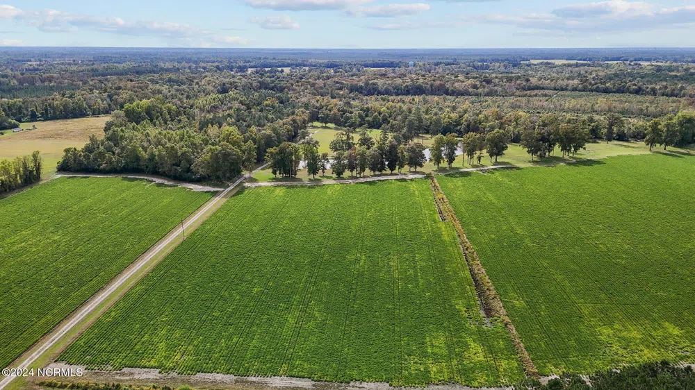215 Nc 43 Hwy Vanceboro, NC 28586