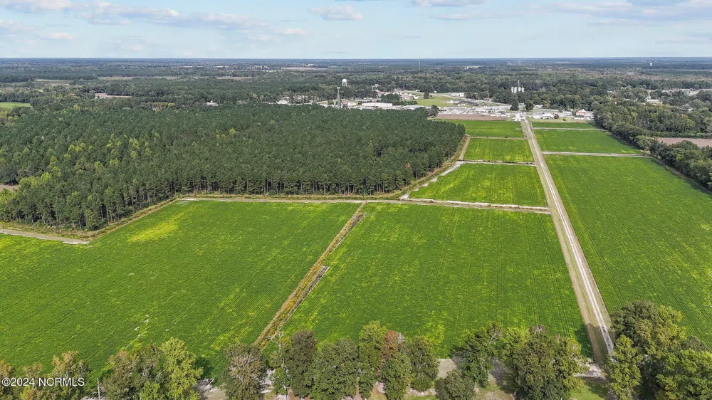 215 Nc 43 Hwy Vanceboro, NC 28586