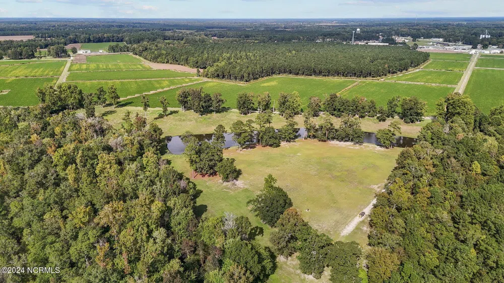 215 Nc 43 Hwy Vanceboro, NC 28586