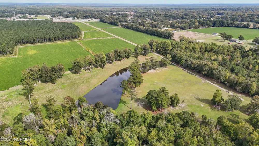 215 Nc 43 Hwy Vanceboro, NC 28586