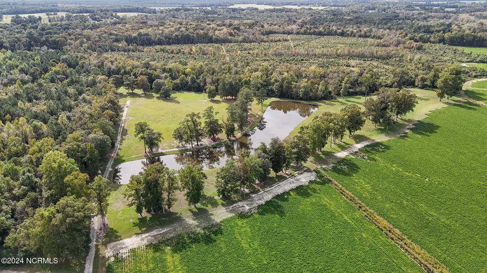 215 Nc 43 Hwy Vanceboro, NC 28586