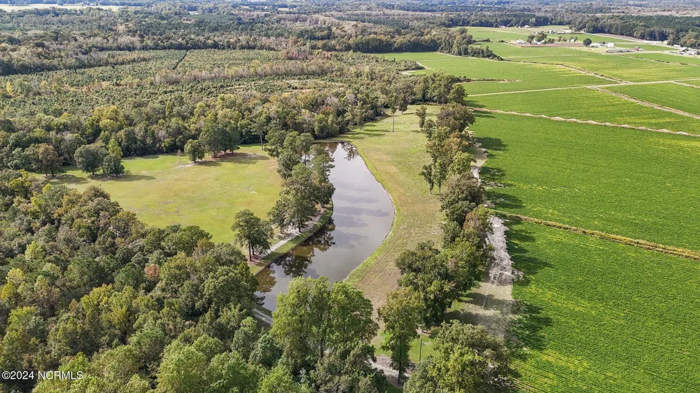 215 Nc 43 Hwy Vanceboro, NC 28586