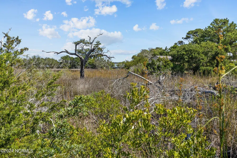 6912 Canal Drive Emerald Isle, NC 28594