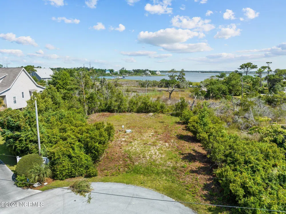 6912 Canal Drive Emerald Isle, NC 28594