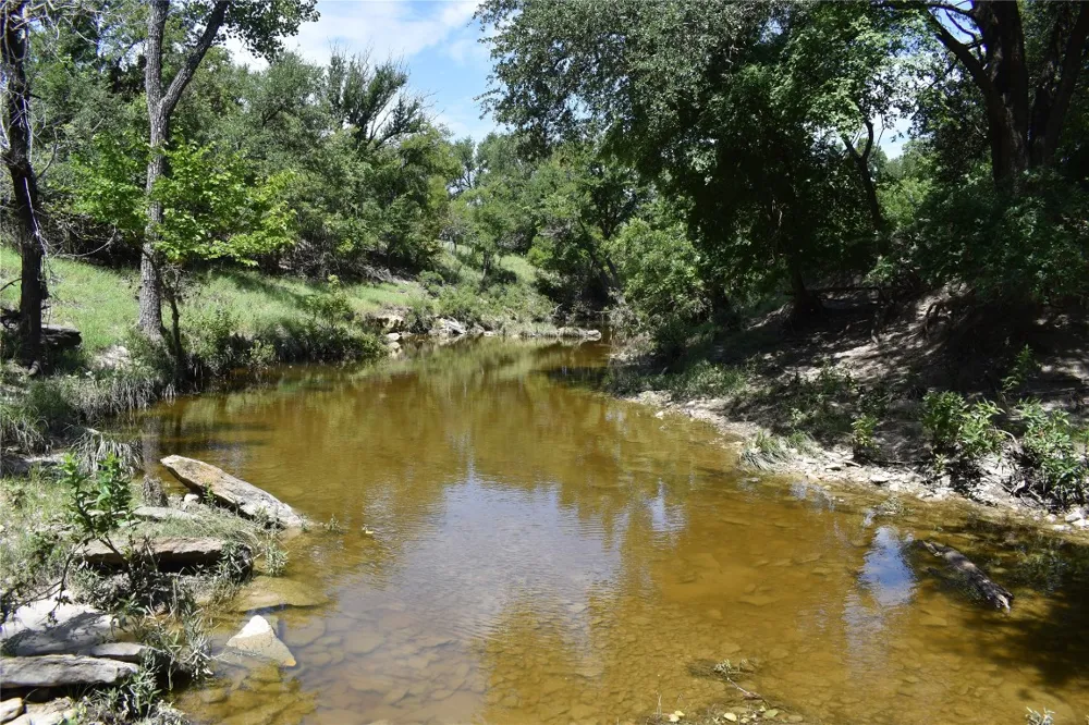 County Road 621 Hamilton, TX 76531