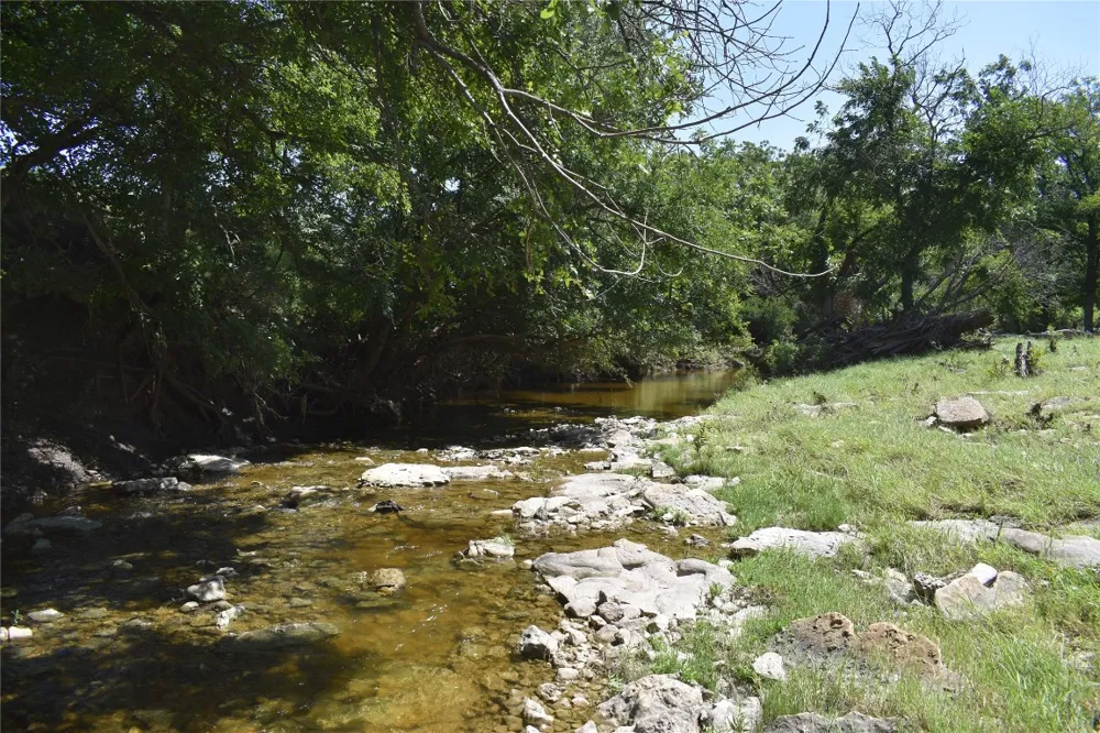 County Road 621 Hamilton, TX 76531