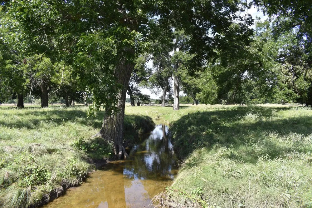 County Road 621 Hamilton, TX 76531