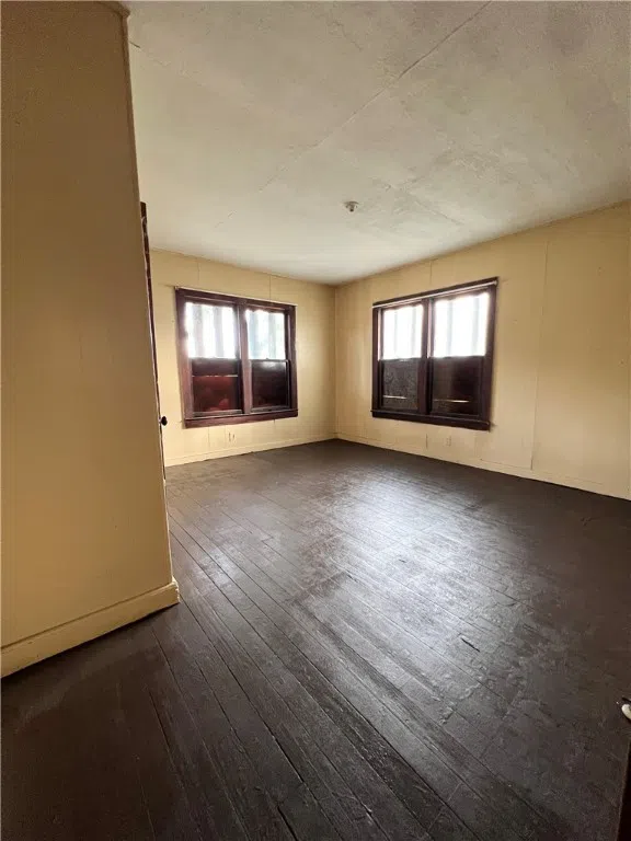 602 W Rice Street Falfurrias, TX 78355