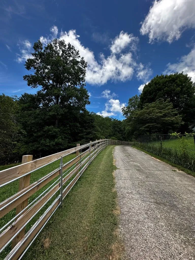 Bob Penland Hayesville, NC 28904
