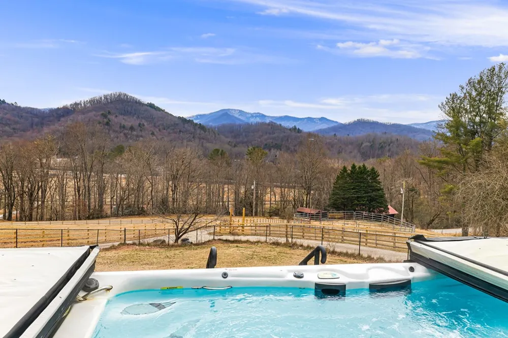 Bob Penland Hayesville, NC 28904