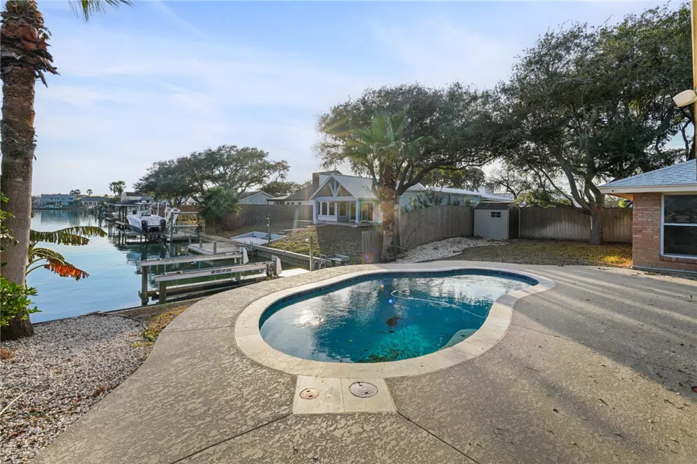 13907 Sea Horse Ave Corpus Christi, TX 78418