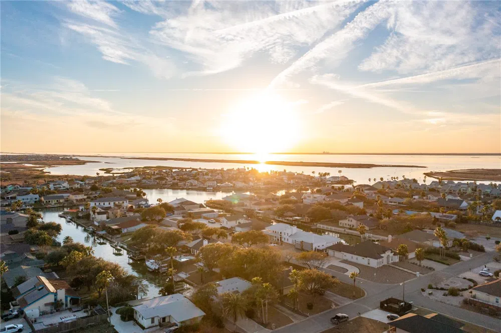 13907 Sea Horse Ave Corpus Christi, TX 78418