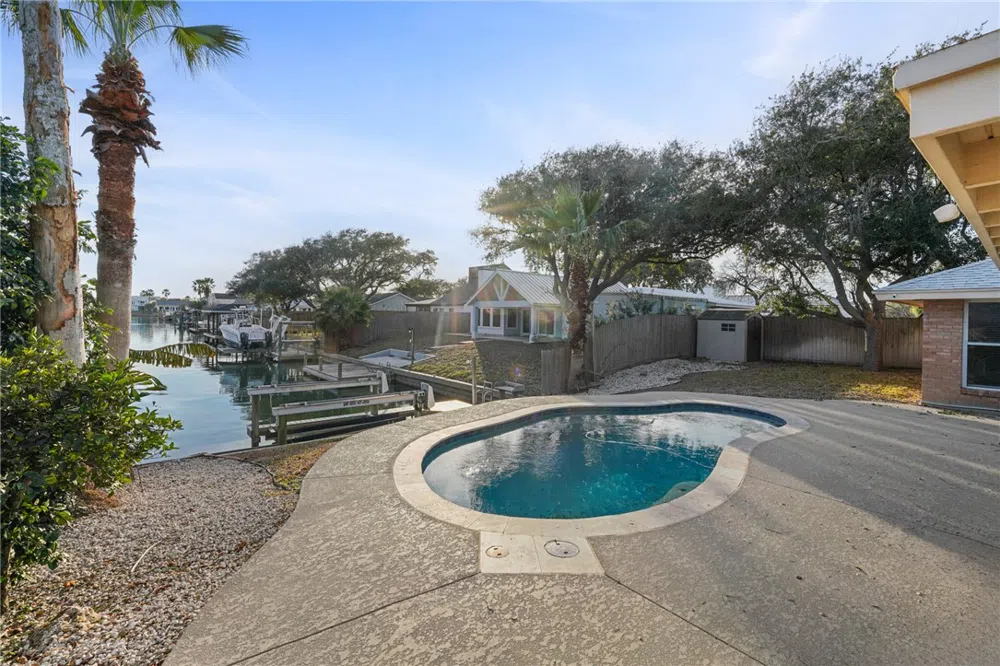 13907 Sea Horse Ave Corpus Christi, TX 78418