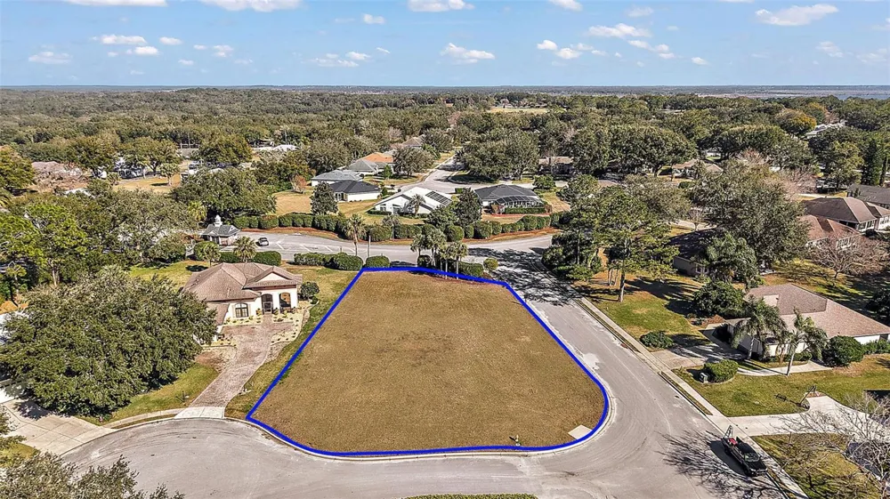 5049 HARBOR HEIGHTS Lady Lake, FL 32159