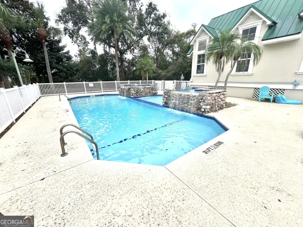 122 Shady Brook Cir DR St. Simons, GA 31522