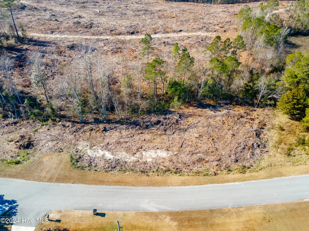Sr 1550 Jumpin Run Road Hubert, NC 28539