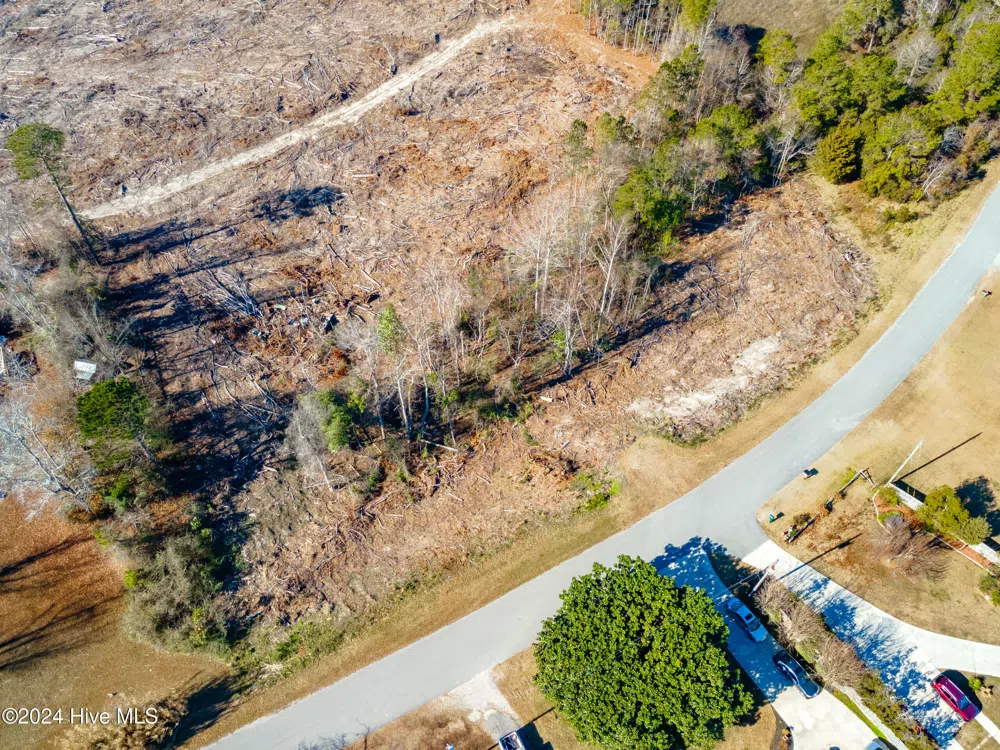 Sr 1550 Jumpin Run Road Hubert, NC 28539