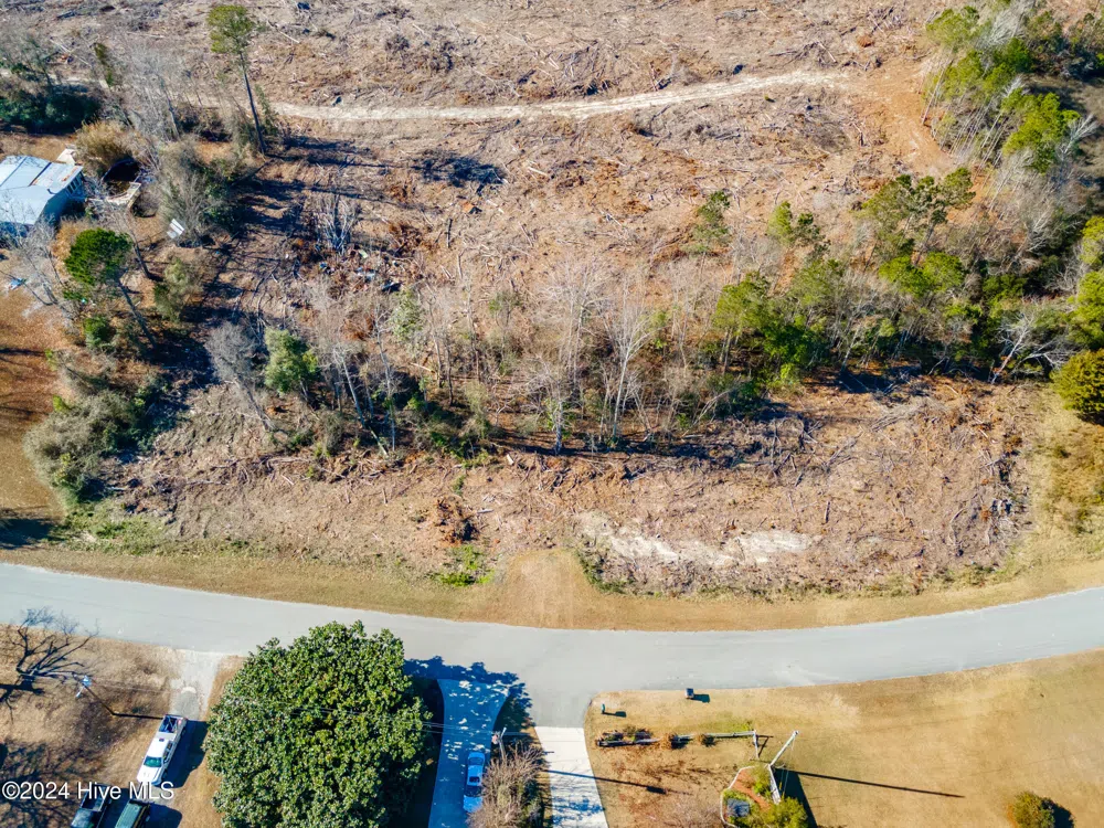 Sr 1550 Jumpin Run Road Hubert, NC 28539