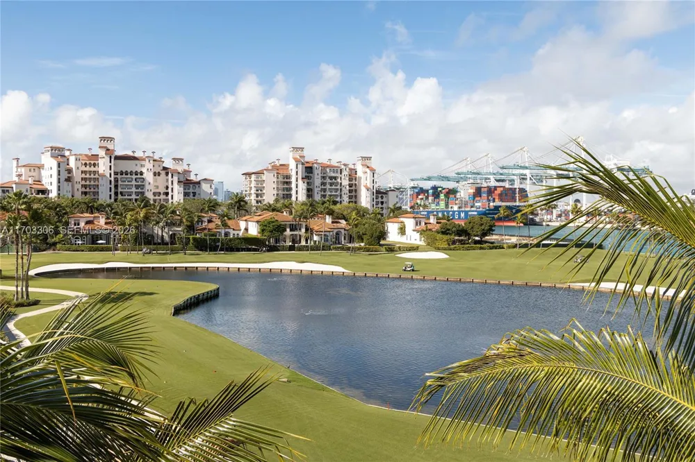 1006 Links Drive Miami Beach, FL 33109