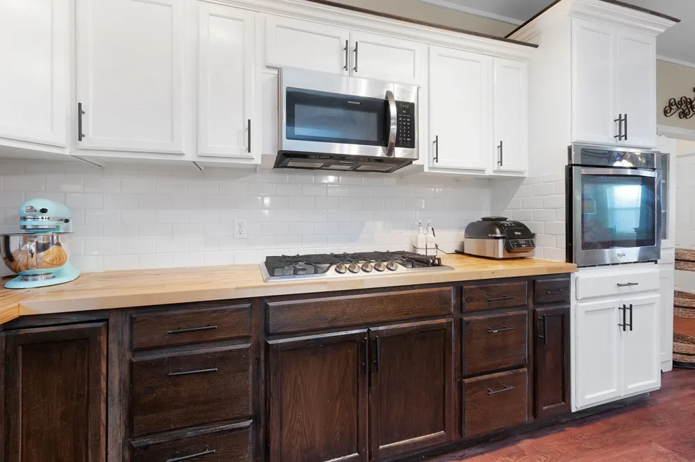 801 E Avenue C Lampasas, TX 76550