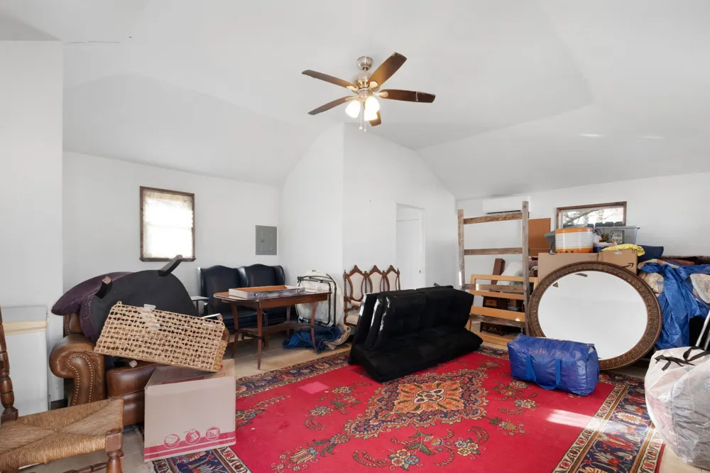 801 E Avenue C Lampasas, TX 76550