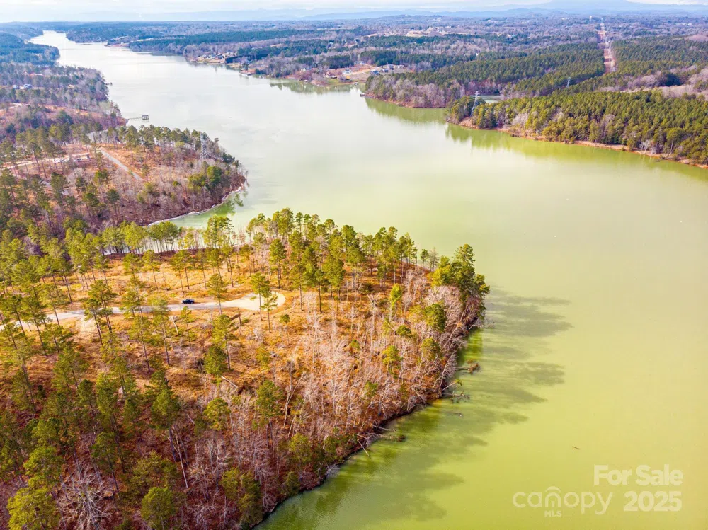 3090 Jumping Run #99 Connelly Springs, NC 28612