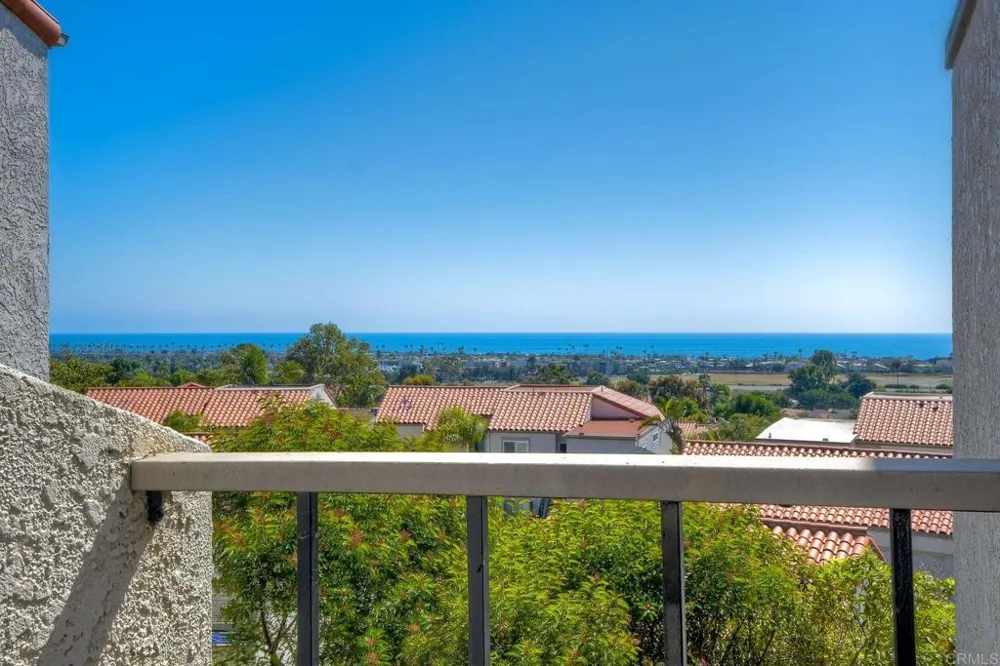 6677 Paseo Del Norte #B Carlsbad, CA 92011