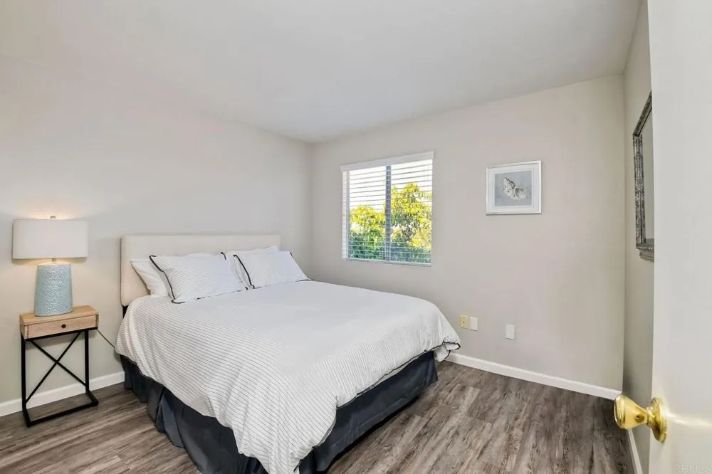 6677 Paseo Del Norte #B Carlsbad, CA 92011