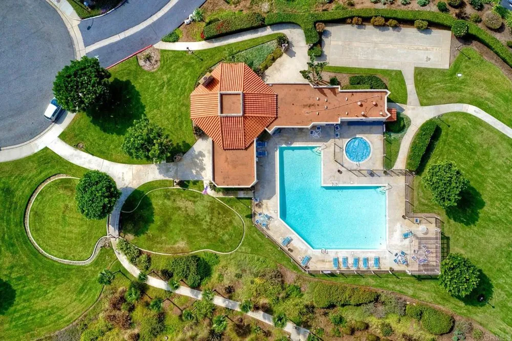 6677 Paseo Del Norte #B Carlsbad, CA 92011