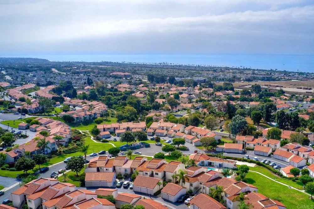 6677 Paseo Del Norte #B Carlsbad, CA 92011