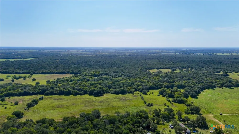 985 Dewberry Lane Harwood, TX 78632