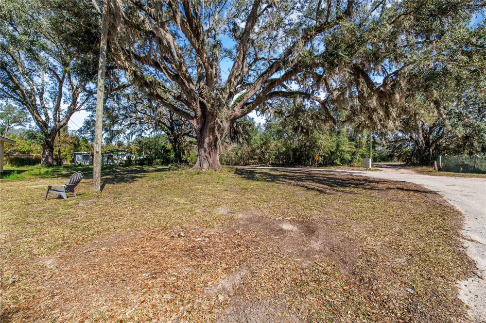 FOUSE AVENUE Dundee, FL 33838