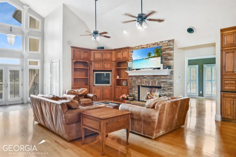 460 Dixie RD Covington, GA 30014