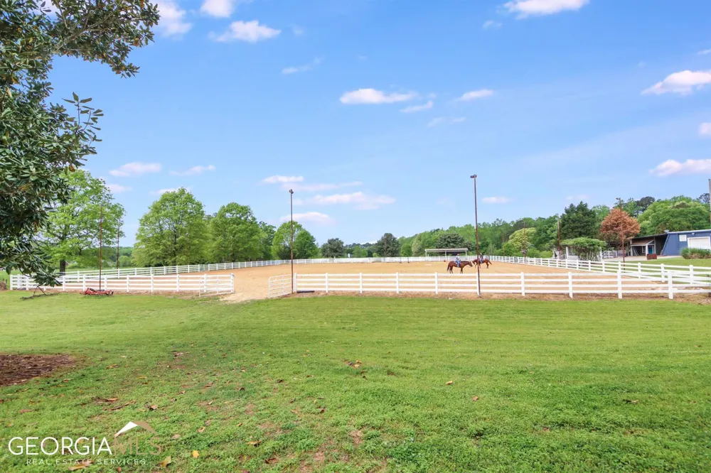 460 Dixie RD Covington, GA 30014