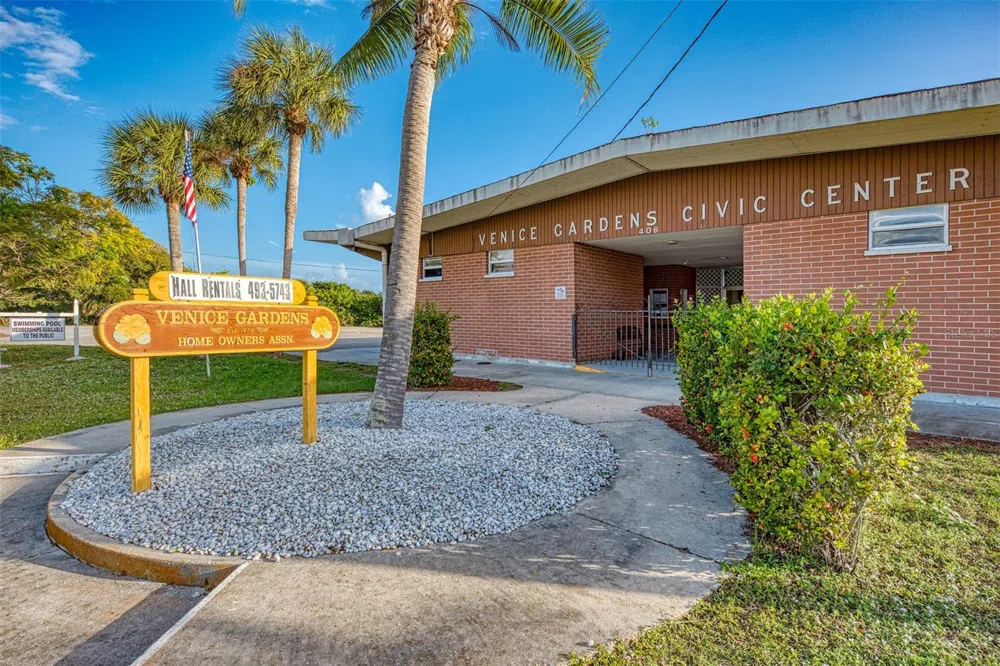 548 MORNINGSIDE ROAD Venice, FL 34293