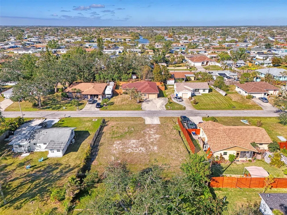 548 MORNINGSIDE ROAD Venice, FL 34293