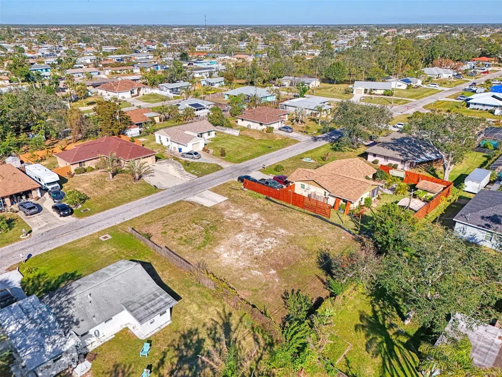 548 MORNINGSIDE ROAD Venice, FL 34293